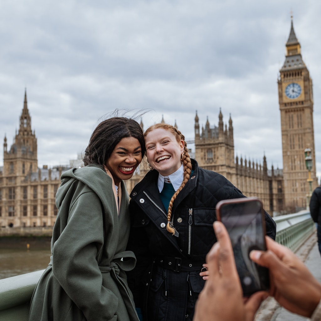 Young multi-ethnic tourists in London,UK during wintertime
1464460353