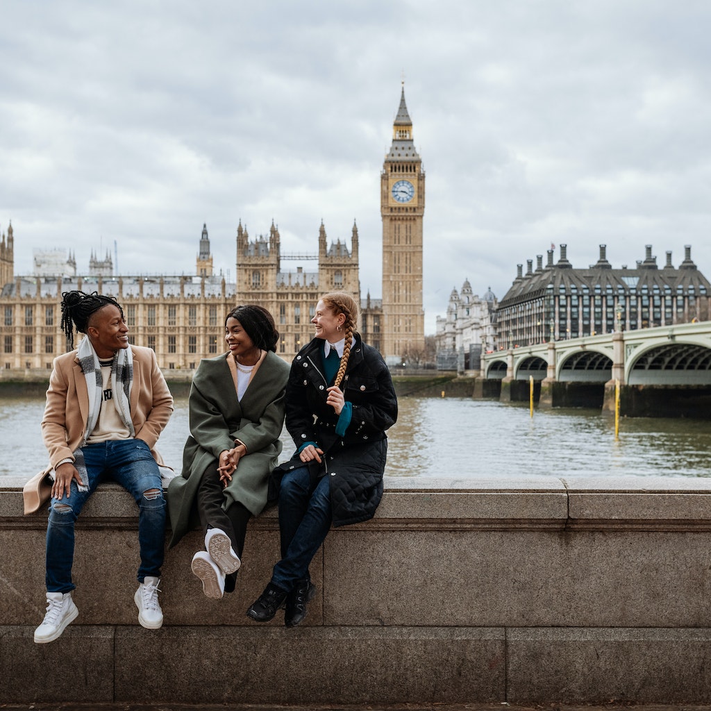 Young multi-ethnic tourists in London,UK during wintertime
1464461568